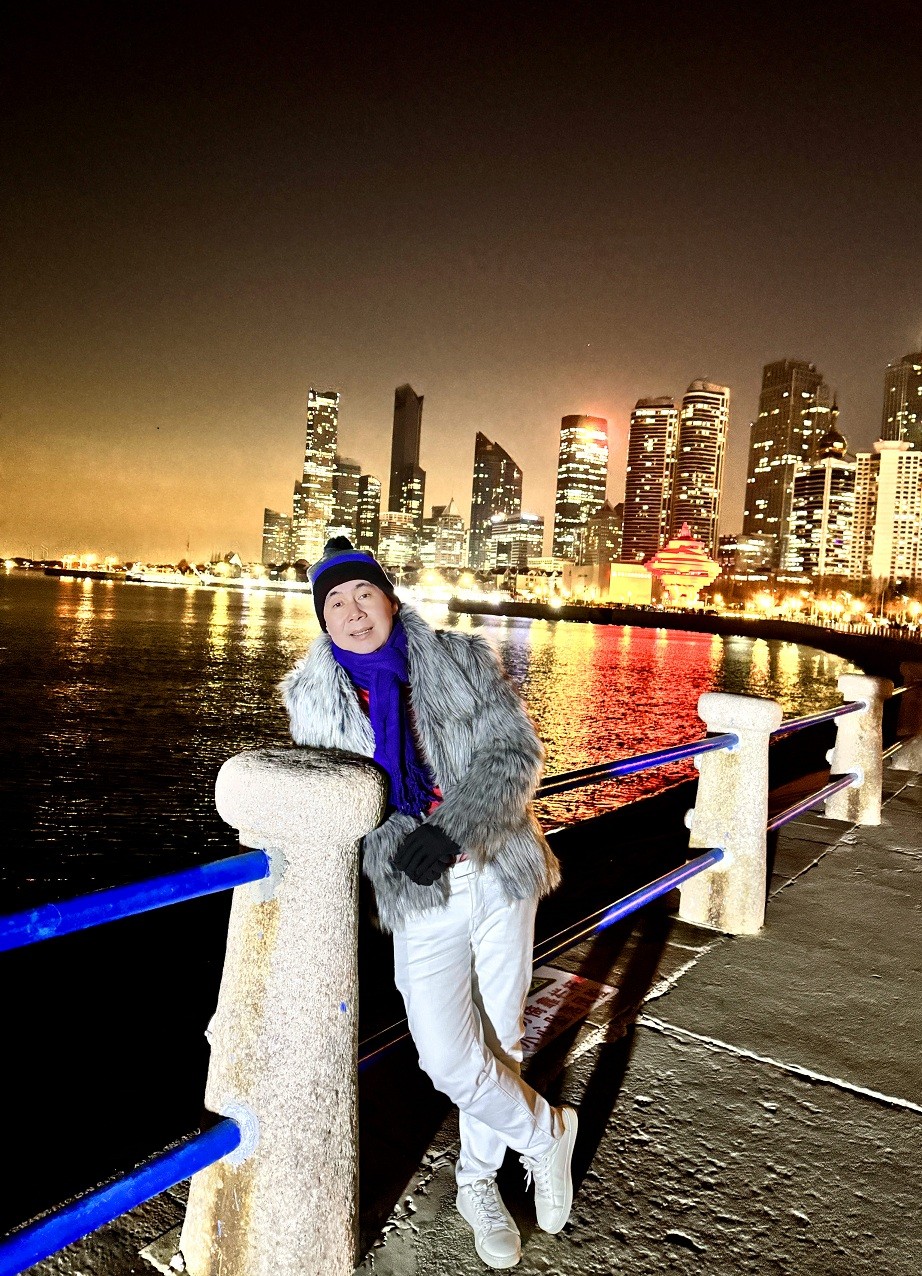 Cuộc tái ngộ bất ngờ, thú vị sau 30 năm của ca sĩ - blogger Đoan Trường và Hoa hậu Lý Thu Thảo