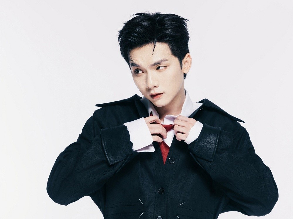 Vương Bình tung album Ấn bản Kim kết hợp những giọng ca khủng: Văn Mai Hương, Phùng Khánh Linh, Lâm Bảo Ngọc…