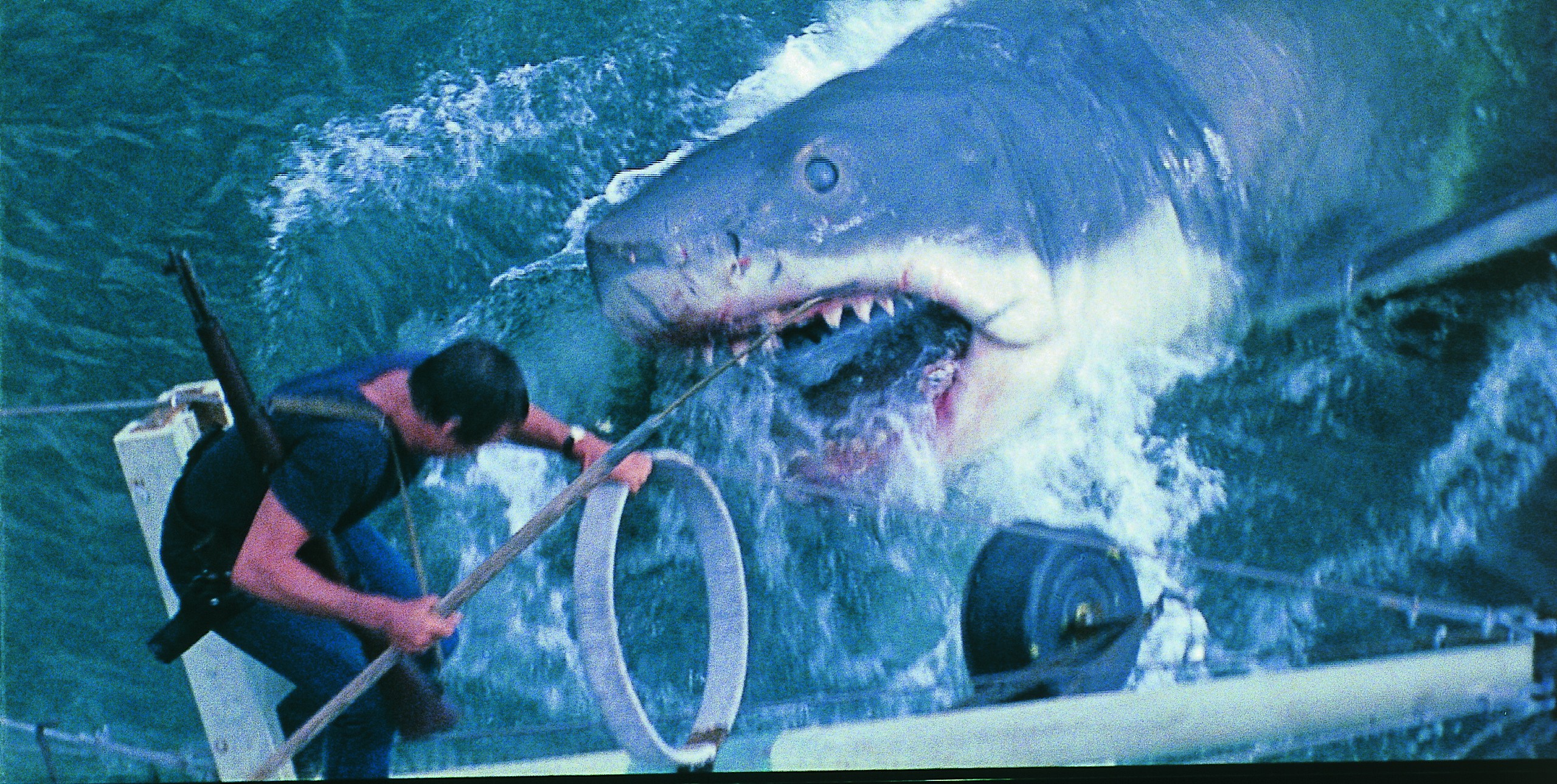 Khán giả Việt lần đầu được trải nghiệm kiệt tác 'Hàm cá mập' với định dạng IMAX hoành tráng