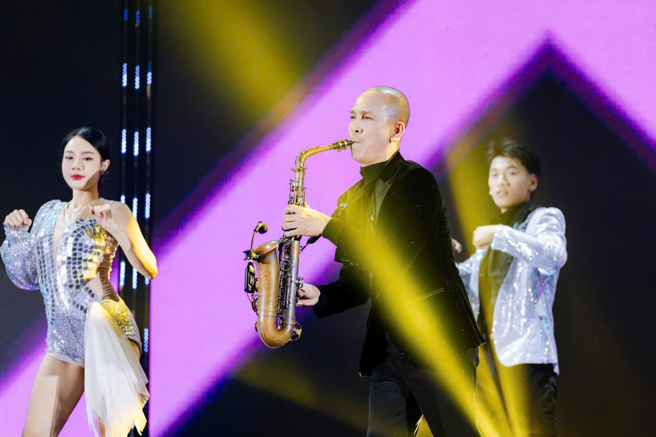 Saxophone Minh Tâm Bùi: Tiếng kèn kể chuyện bằng cảm xúc