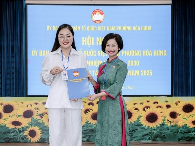 Hoa hậu Hoàng Thanh Nga vinh dự được công nhận là Ủy viên UBMTTQ Việt Nam phường Hòa Hưng nhiệm kỳ 2025 - 2030