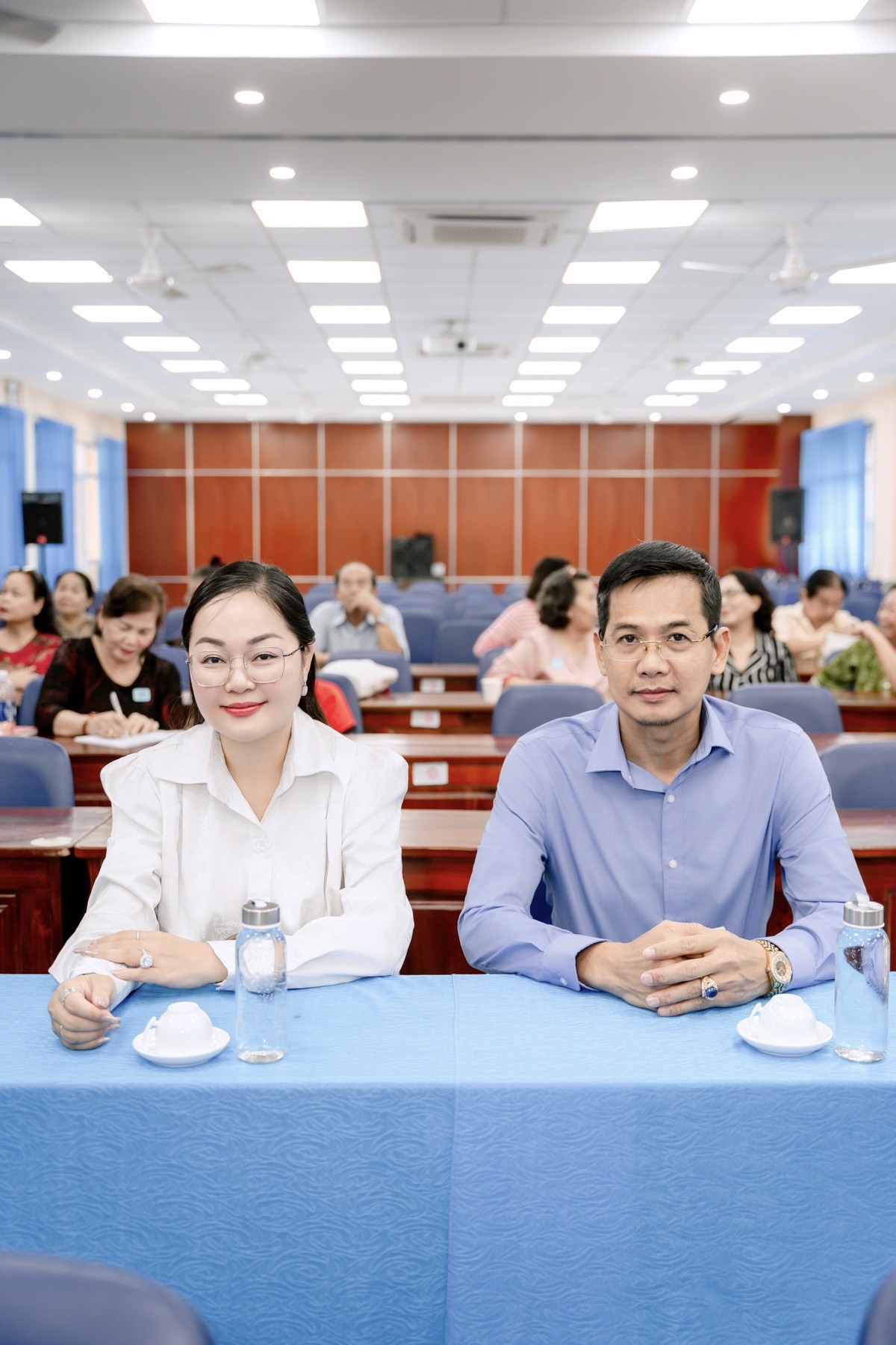 Hoa hậu Hoàng Thanh Nga vinh dự được công nhận là Ủy viên UBMTTQ Việt Nam phường Hòa Hưng nhiệm kỳ 2025 - 2030