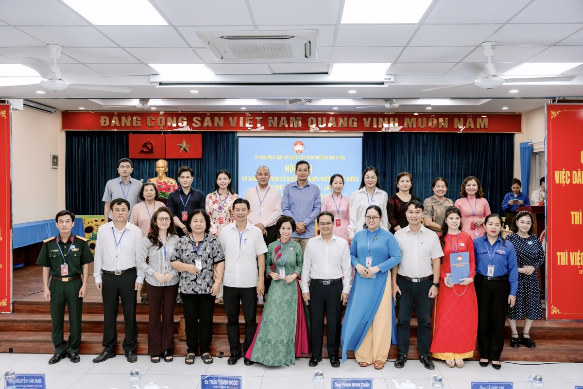 Hoa hậu Hoàng Thanh Nga vinh dự được công nhận là Ủy viên UBMTTQ Việt Nam phường Hòa Hưng nhiệm kỳ 2025 - 2030