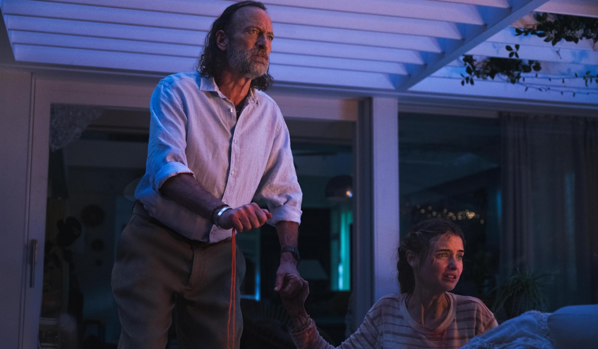 (Review) 'Primate': Khi kỷ nghỉ trở thành địa ngục hoang dã