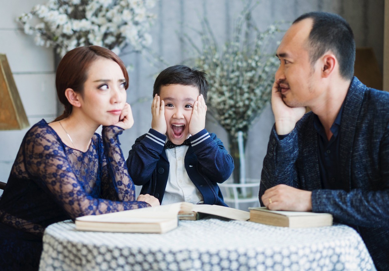 Thu Trang và Tiến Luật tiết lộ về con trai 13 tuổi rưỡi cao 1,78m, sống tình cảm