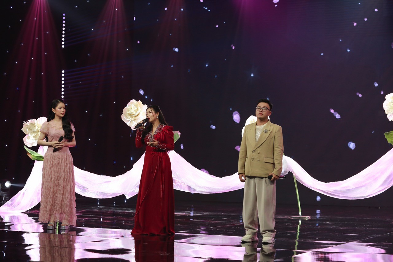 Ca sĩ Dương Hồng Loan ngọt ngào, sâu lắng với bản hit 'Duyên phận'