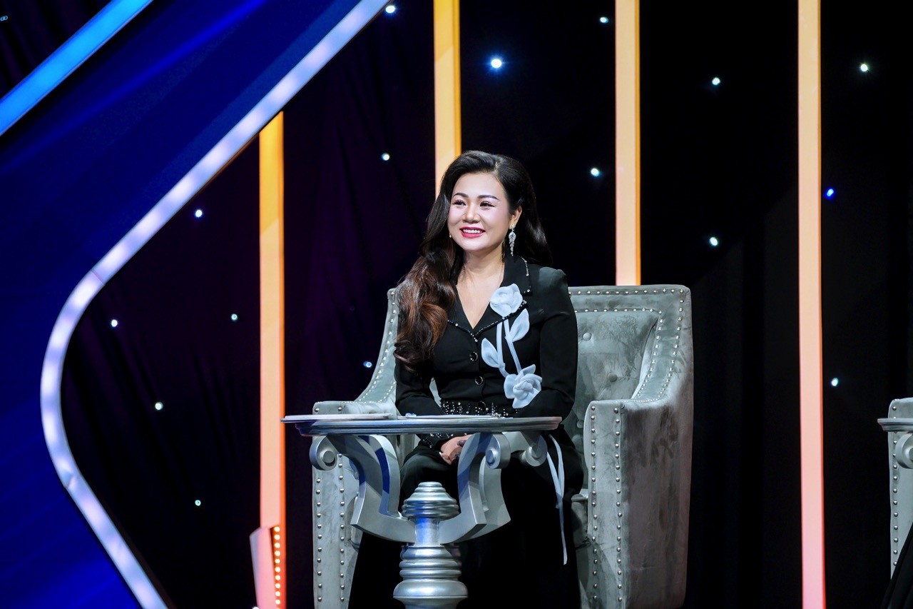 Dương Hồng Loan tiết lộ sở thích 'lạ', trái ngược hoàn toàn với hình ảnh sâu lắng trên sân khấu