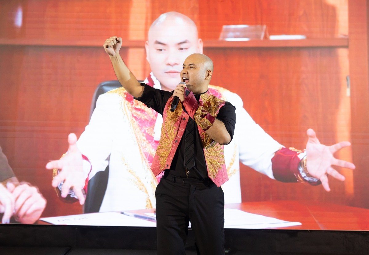 Nhạc sĩ A Tuân bất ngờ ngỏ lời 'làm vợ anh nhé' với Á hậu Kim Châu