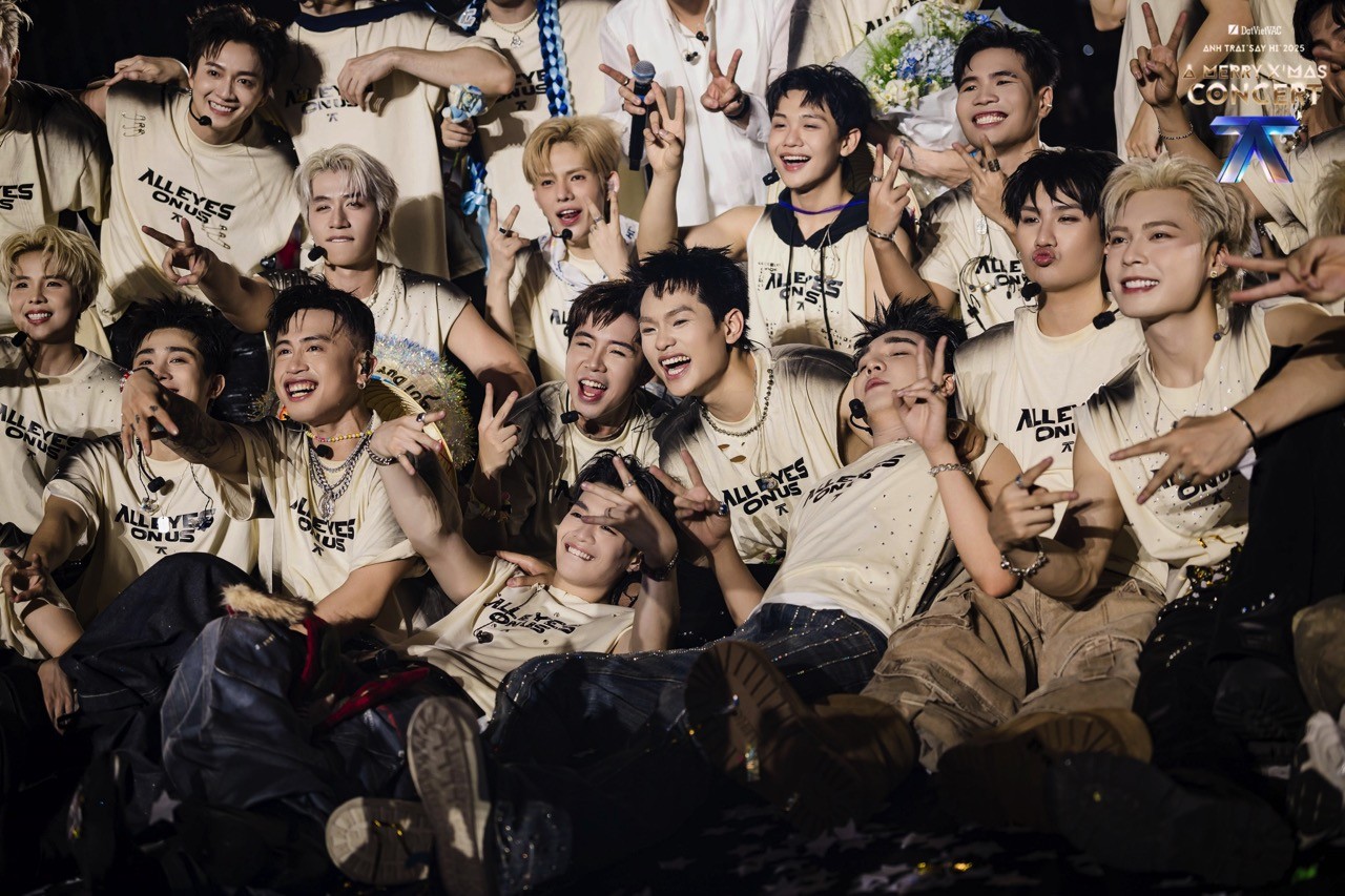 'Anh trai 'Say Hi' 2025 - A White Valentine Concert' gây sốt: Vé Early Bird cháy sạch chỉ sau 40 phút