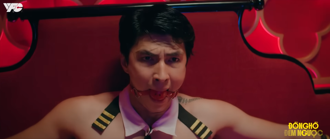 Bình An gây sốt với cảnh quay lạ nhất sự nghiệp trong phim giờ vàng