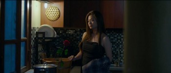 Kiều Anh và cú xoay người khiến mạng xã hội 'dậy sóng'