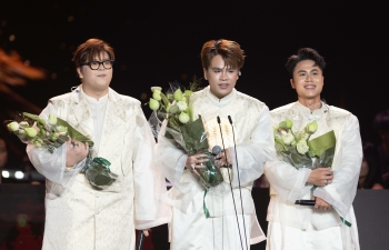 DTAP và cách âm nhạc chính luận tìm được đời sống đại chúng