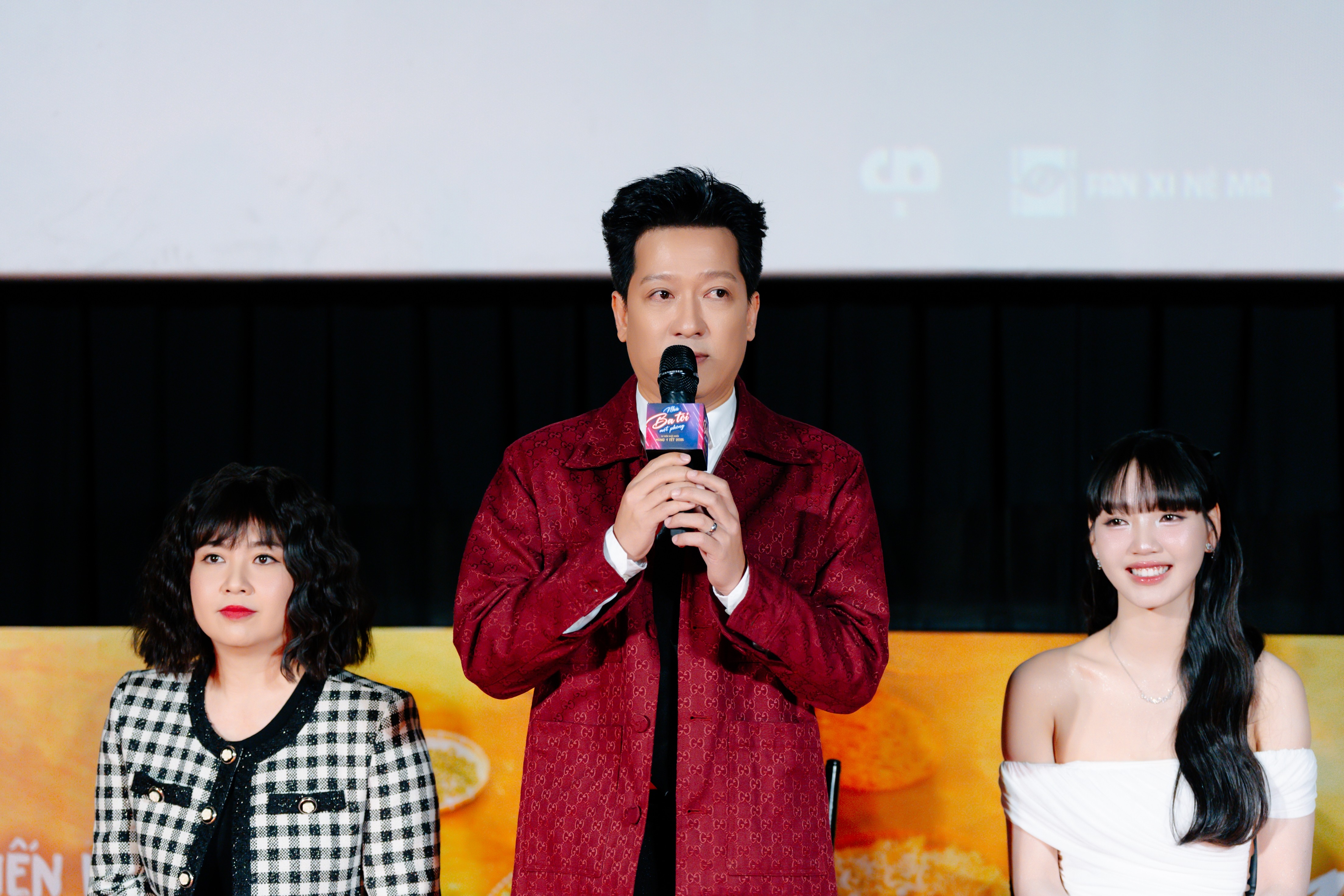 Đạo diễn Trường Giang: Phim 'Nhà ba tôi một phòng' không chửi thề, không máu me, vượt kiểm duyệt với phân loại K mang đậm yếu tố giáo dục