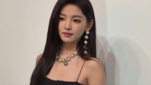 Chương Nhược Nam ‘lột xác’ khiến netizen khó tin