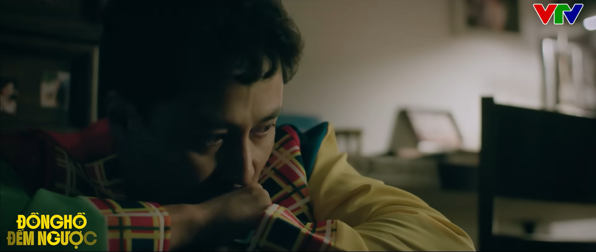 'Đồng hồ đếm ngược' gây tranh cãi với phân cảnh nhạy cảm của Thanh Sơn