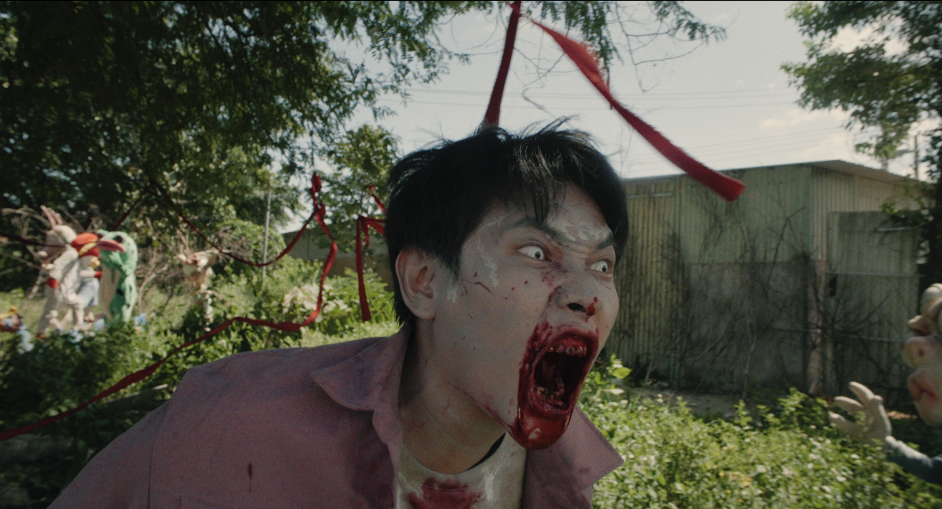 'Đại tiệc trăng máu 8' lấy bối cảnh trường quay 'phim rác': Nghi vấn làm về quỷ nhập tràng?