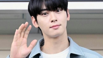 Cha Eun Woo bị chê 'phản ứng sai lầm' trong cáo buộc trốn thuế