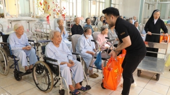 IMC - TodayTV lan tỏa yêu thương dịp Tết 2026, trao tặng hơn 800 phần quà đến nhiều hoàn cảnh khó khăn