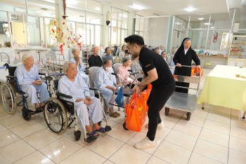 IMC - TodayTV lan tỏa yêu thương dịp Tết 2026, trao tặng hơn 800 phần quà đến nhiều hoàn cảnh khó khăn