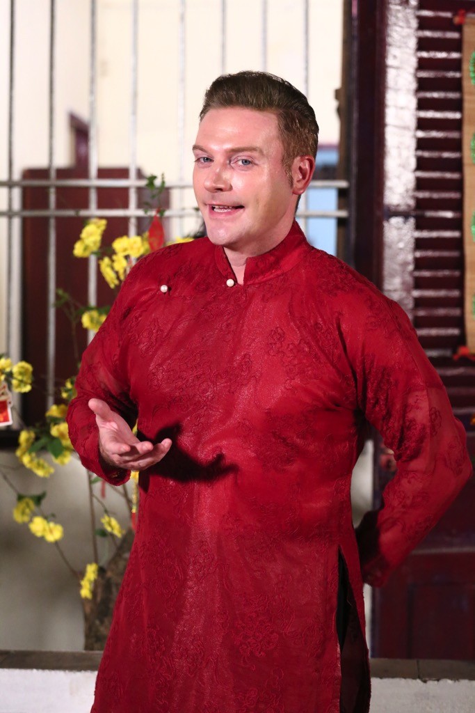 Kyo York đóng cặp với Hiền Trang, vào vai chàng rể miền Tây yêu văn hóa Việt