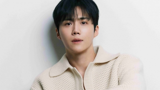 Kim Seon Ho đóng thuế, hoàn tiền để kết thúc scandal