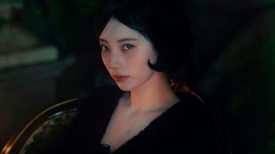 Khổ như Suzy: Nhiều dự án 'đắp chiếu' vì bạn diễn vướng scandal