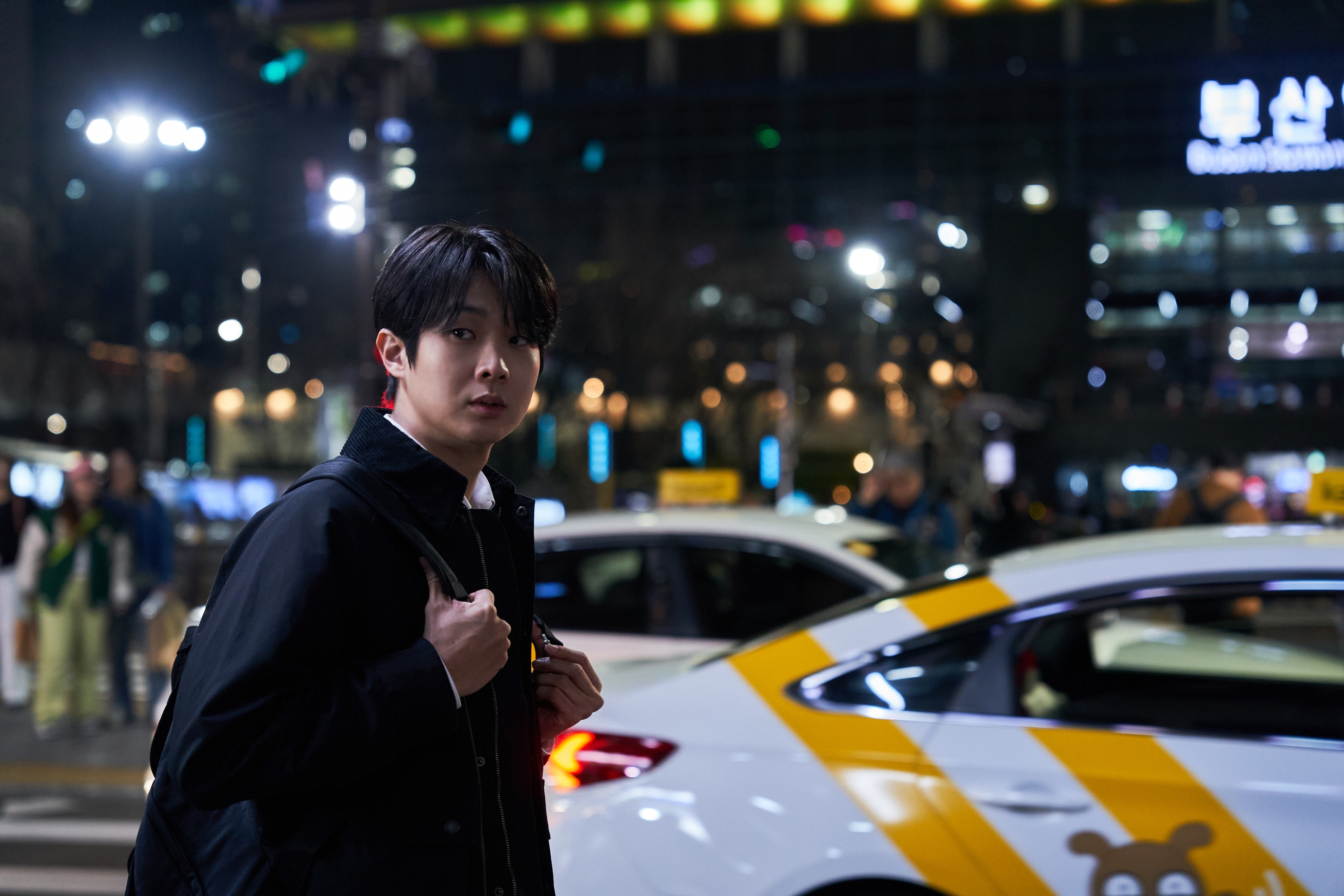 Cặp mẹ - con của phim 'Ký sinh trùng' tái hợp trong 'Đếm ngày xa mẹ', mới tung teaser trailer đã thấy cảm động