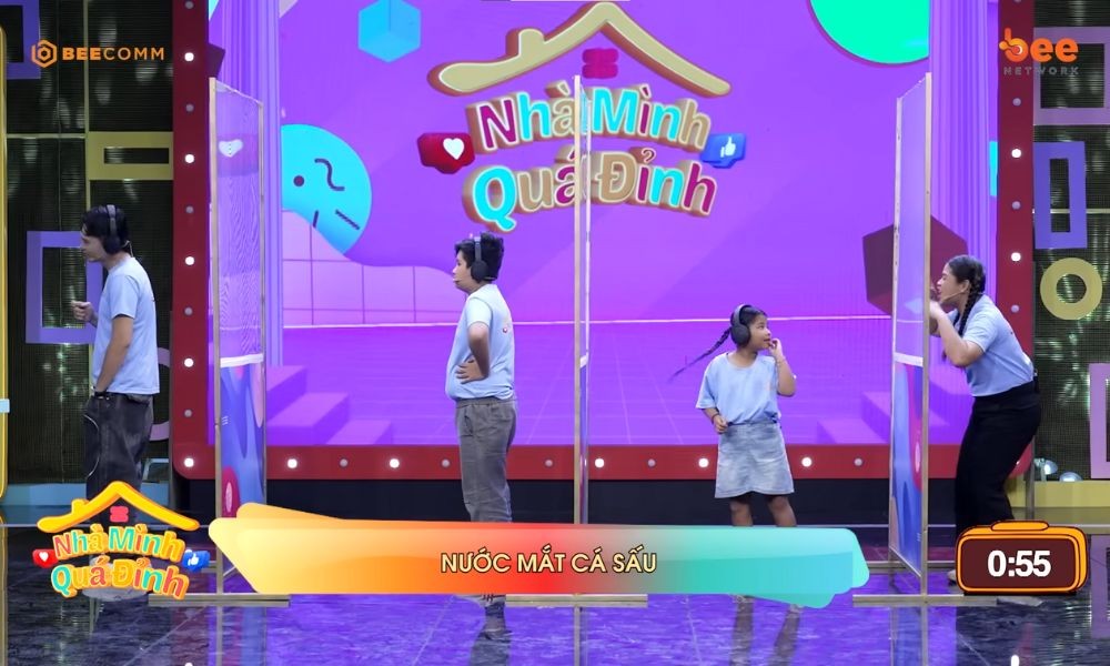 Quán quân 'Siêu mẫu nhí toàn cầu 2025' bất ngờ xuất hiện tại 'Nhà mình quá đỉnh', gây sốt vì phong thái và giọng hát tự tin