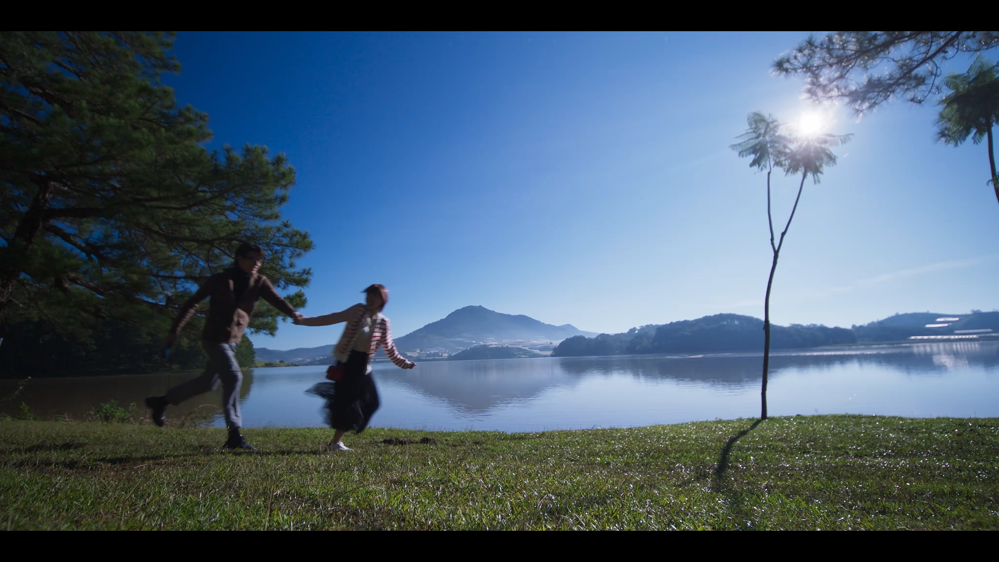 'Thỏ ơi!!' tung trailer chính thức: Ai mới là người che giấu bí mật?