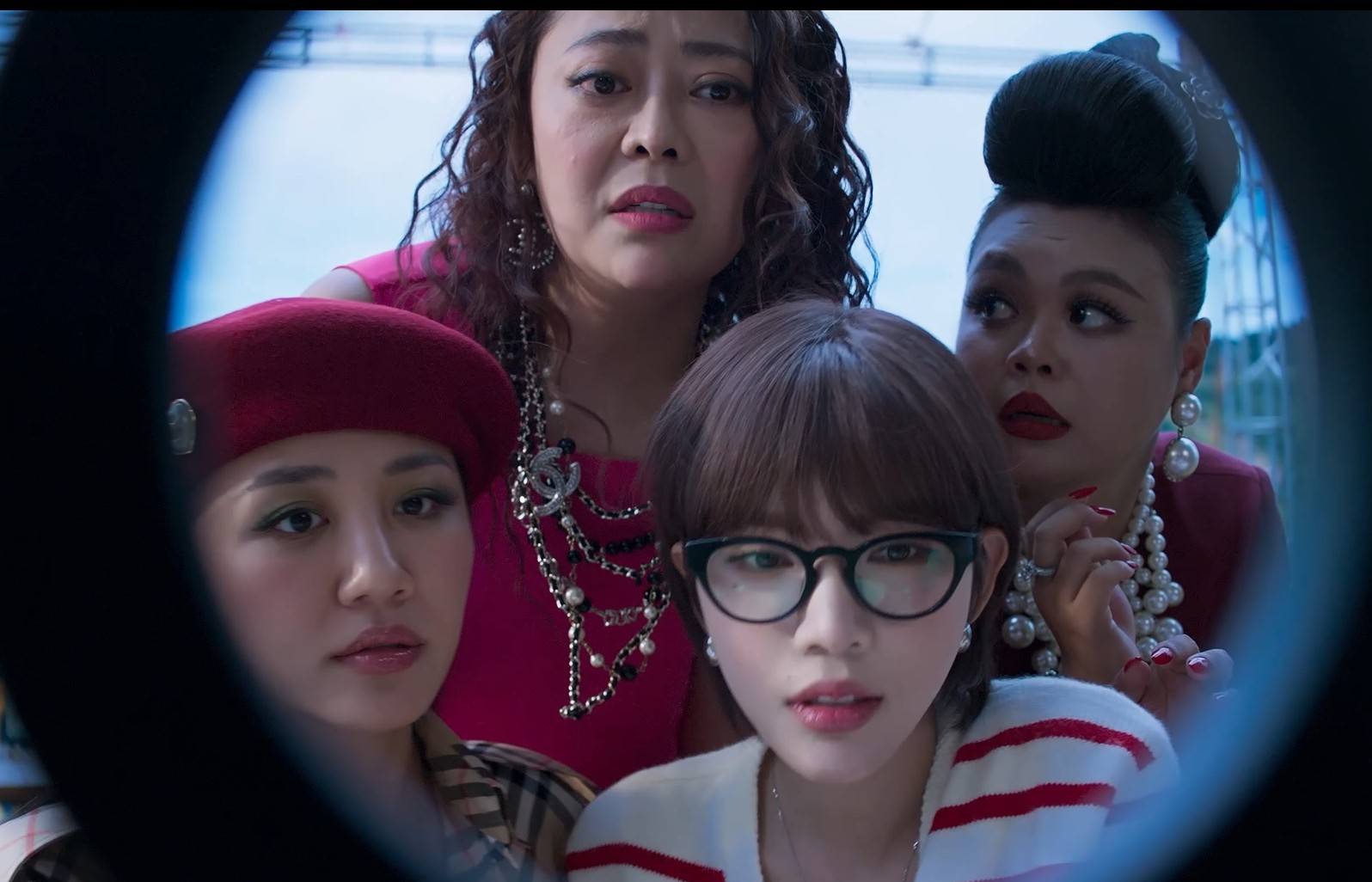 'Thỏ ơi!!' tung trailer chính thức: Ai mới là người che giấu bí mật?