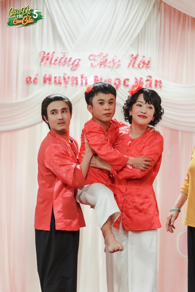 Lý do 'Cậu Út cậu con Cúc 5' tạo hiệu ứng 'cười liên hoàn' trong đêm lên sóng?