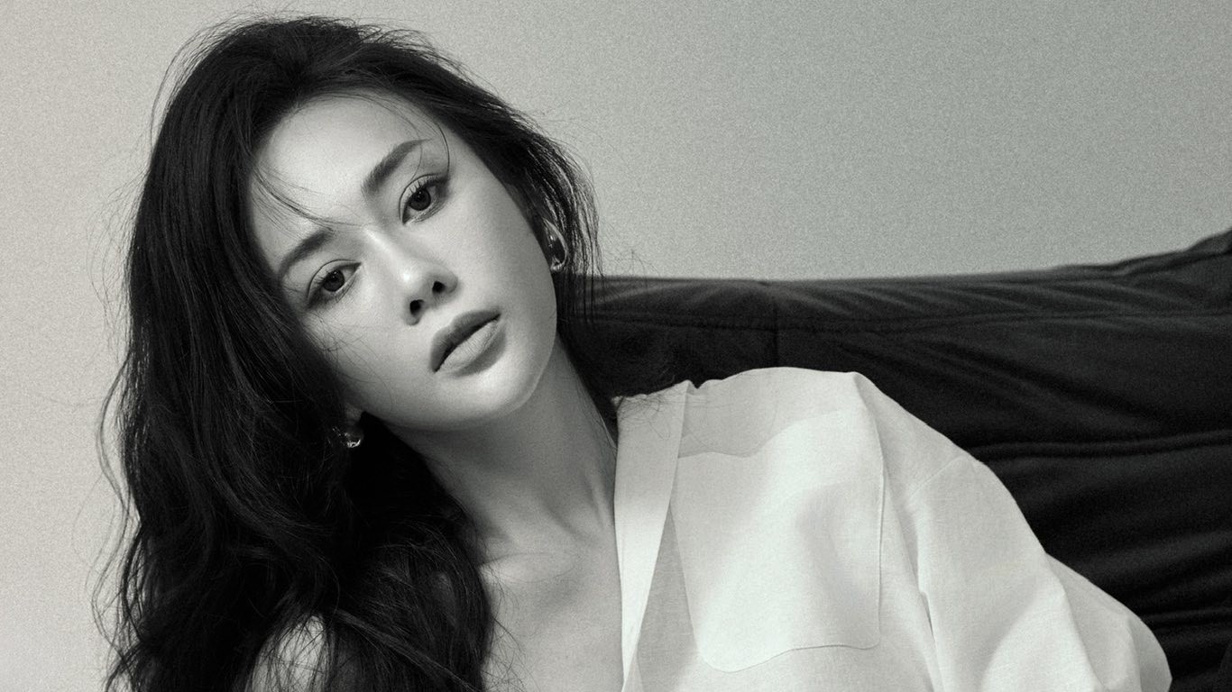 Phương Oanh và bức tranh gây xúc động sau 4 tháng rời xa mạng xã hội