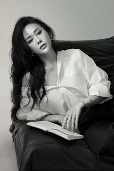 Phương Oanh và bức tranh gây xúc động sau 4 tháng rời xa mạng xã hội