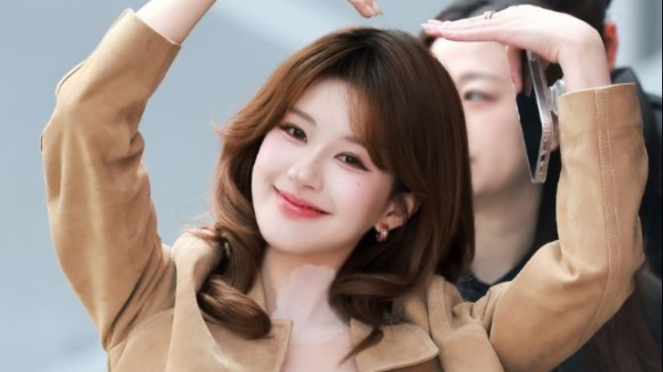 Triệu Lộ Tư tái xuất show giải trí, ghi điểm với diện mạo rạng rỡ