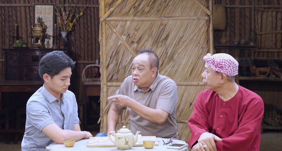 'Cười cùng Bác Ba Phi': Nghệ sĩ Tiểu Bảo Quốc gặp chấn thương khi tập tạ