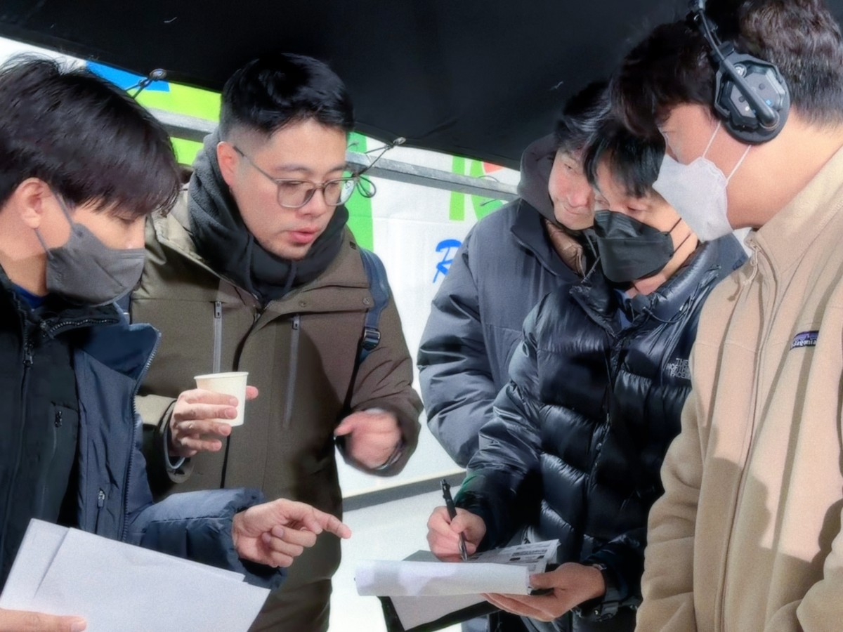 Đạo diễn Đinh Tuấn Vũ: Dự án 'Viên đạn cuối cùng' và hành trình 6 năm 'bắn' mục tiêu xuyên biên giới