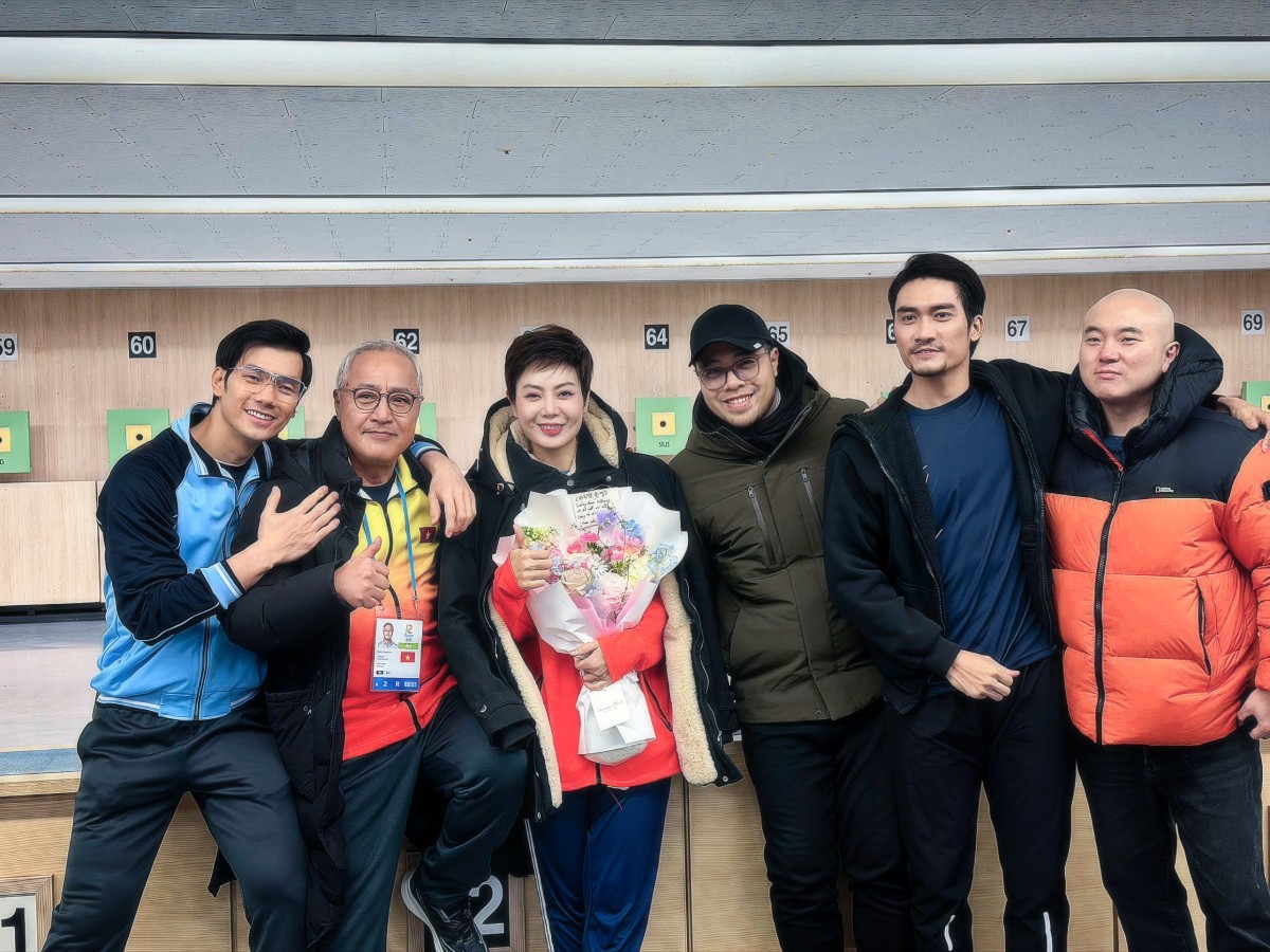 Đạo diễn Đinh Tuấn Vũ: Dự án 'Viên đạn cuối cùng' và hành trình 6 năm 'bắn' mục tiêu xuyên biên giới