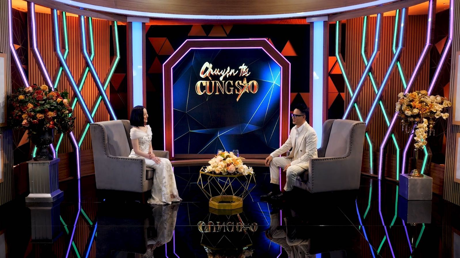 Nghệ sĩ Hoàng Bách lần đầu kể về áp lực 'cái bóng gia đình'