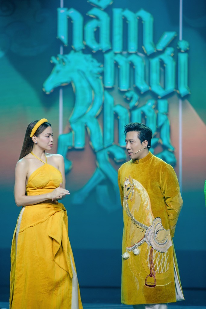 Loạt tiết mục 'Gala nhạc Việt 2026' vừa lên sóng khiến cõi mạng rần rần