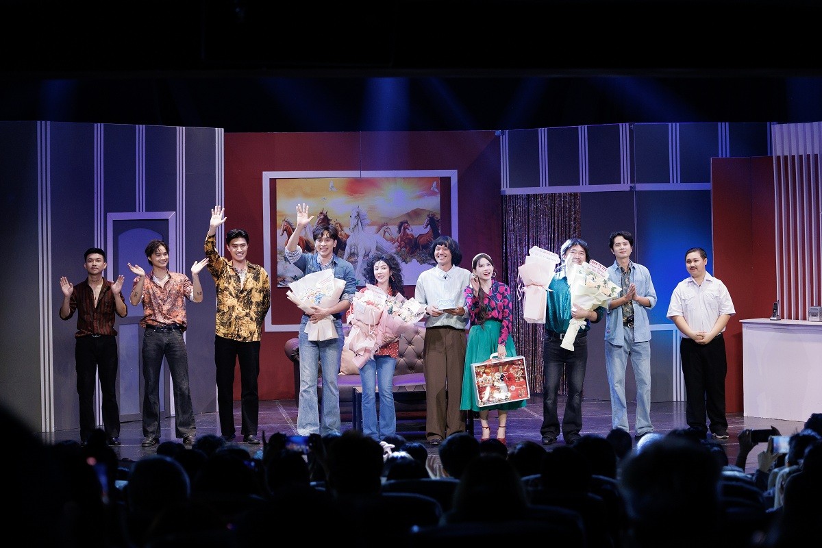 Tiến Luật lần đầu làm đạo diễn sân khấu: Nhờ vậy tôi hiểu hơn công việc của vợ!