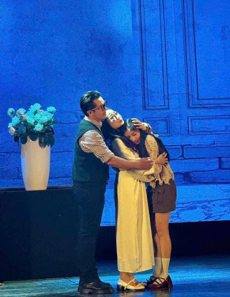 Vở kịch mang tên 'Ảnh ảo', nhưng sự ăn ý giữa cặp đôi Hòa Hiệp - Ốc Thanh Vân là thật!