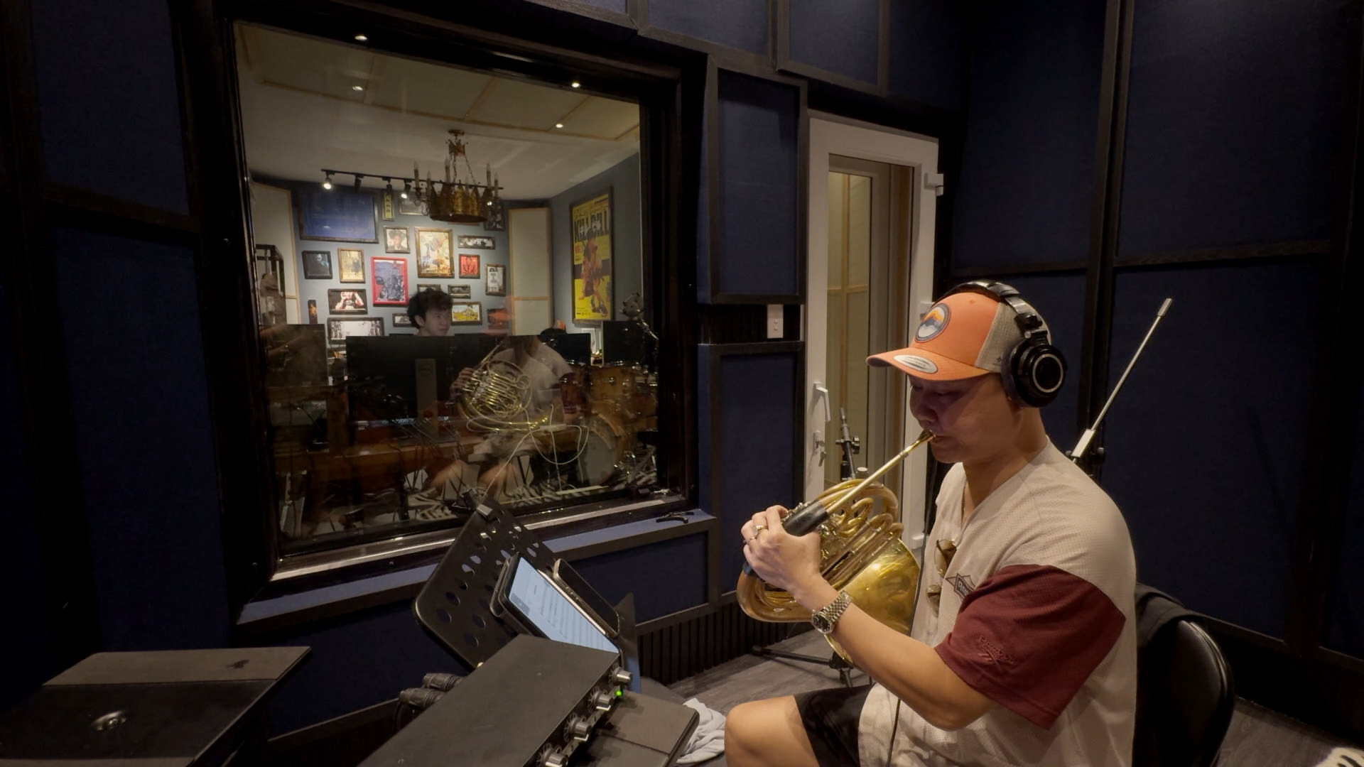 Phạm Hải Âu sáng tác 7 ca khúc mới cho phim 'Cảm ơn người đã thức cùng tôi'