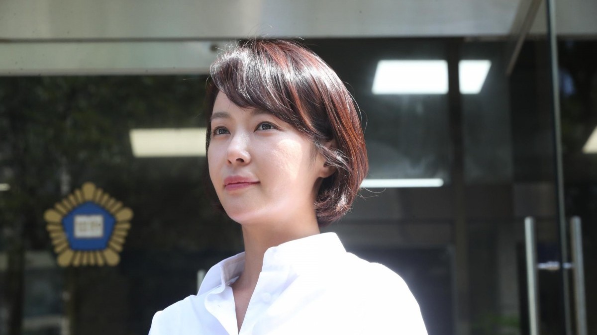 Hwang Jung Eum đối diện nguy cơ bị công ty cũ tịch thu nhà