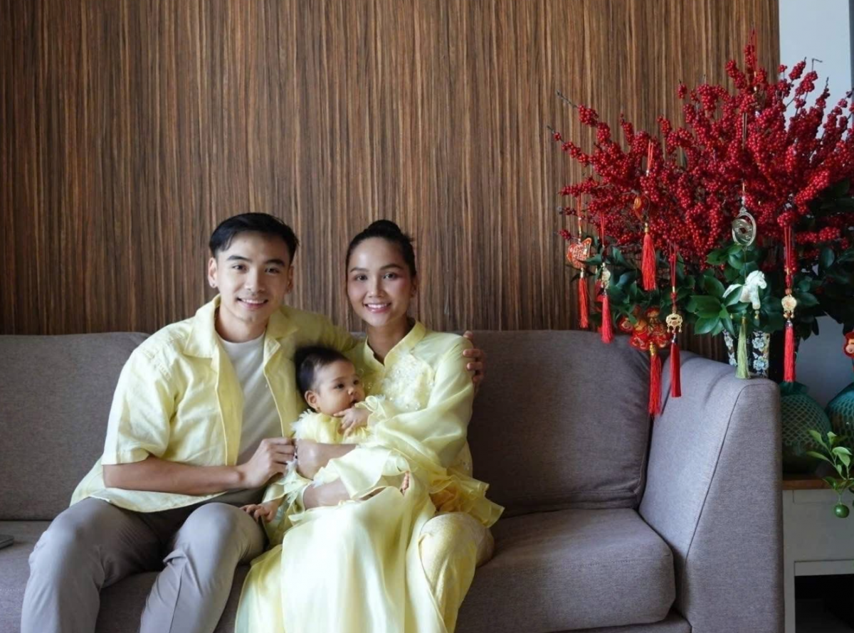 Dàn sao Việt rộn ràng đón Tết Bính Ngọ 2026 Dàn sao Việt rộn ràng đón Tết Bính Ngọ 2026