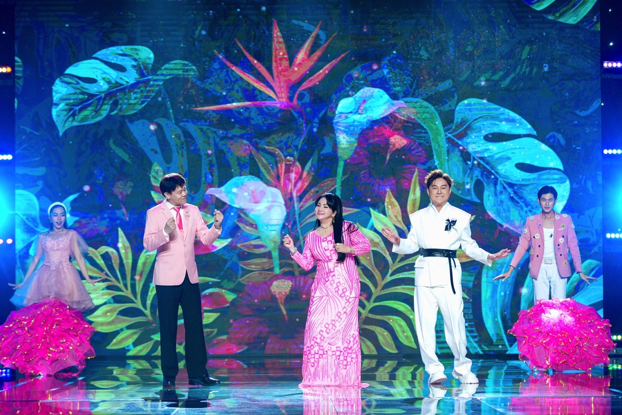 Ca sĩ Quốc Đại từ chối show diễn đêm giao thừa để bên cạnh gia đình