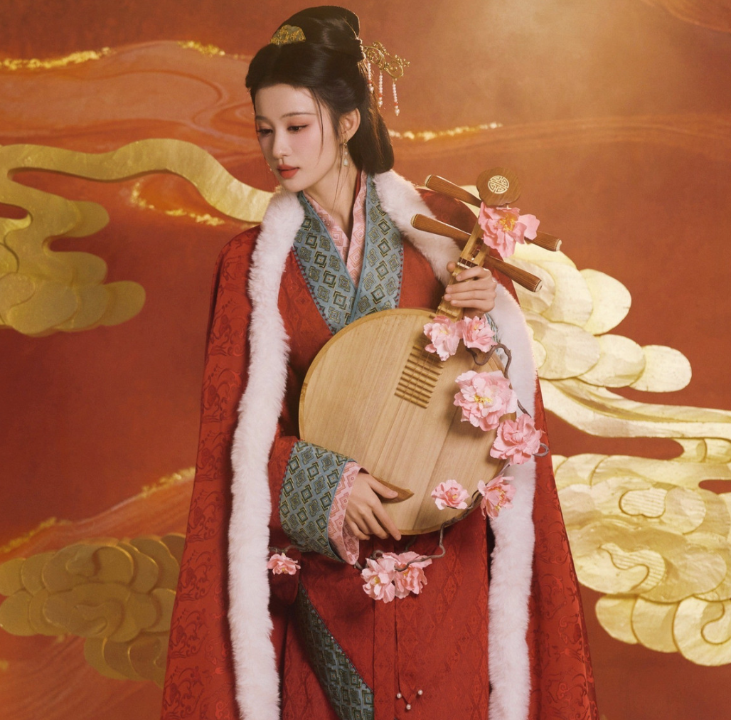 Nhan sắc Vương Sở Nhiên chiếm 'spotlight' tại Xuân Vãn 2026