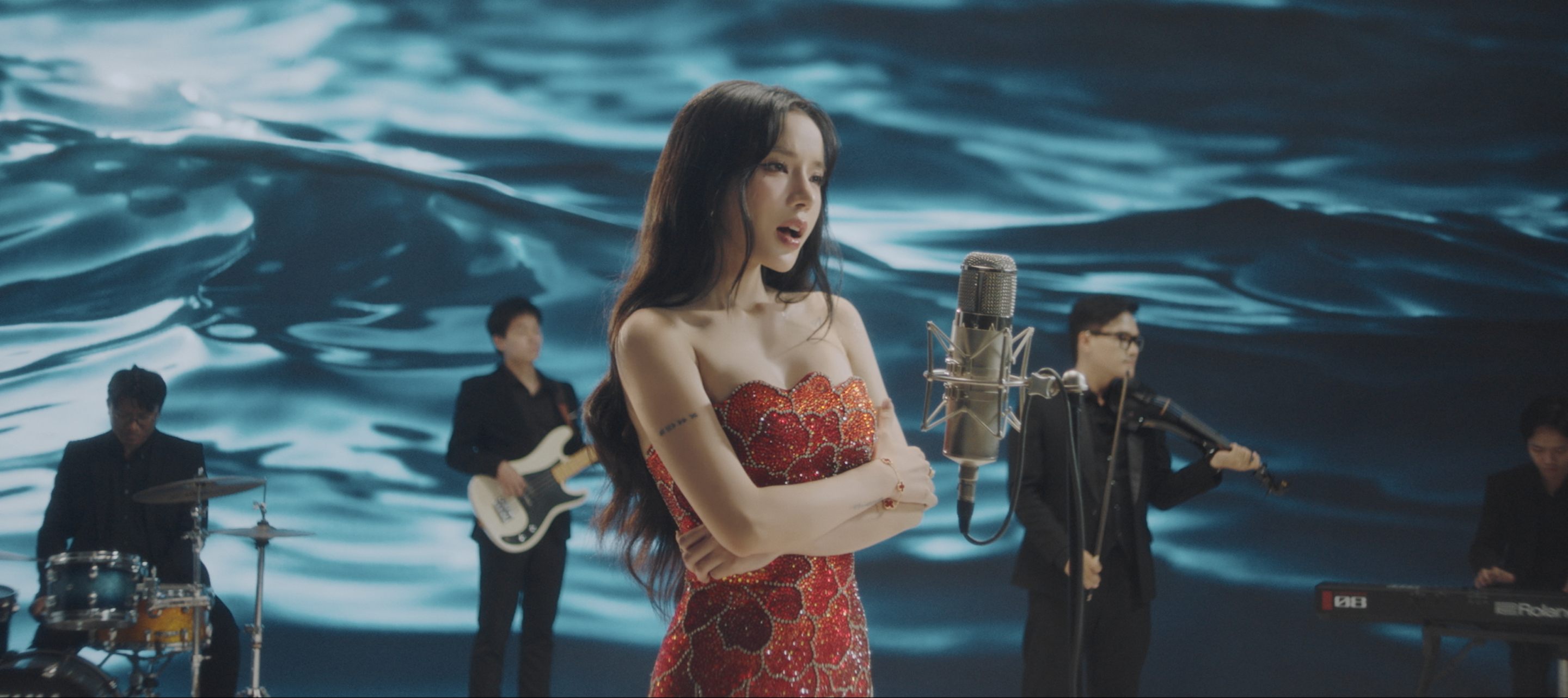 Phim 'Thỏ ơi!!' tung MV 'Giữ anh em làm gì cũng không xong' đầy day dứt