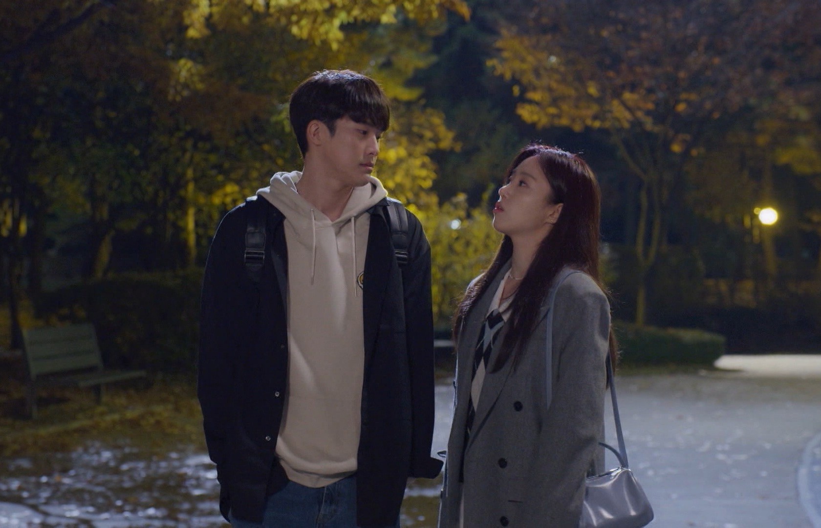 Ham Eun Jung (T-ara) và Kim Jin Yeop hóa đôi tình nhân bị chia cắt trong 'Vòng xoáy tình yêu'