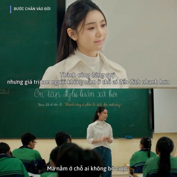 Tranh cãi xoay quanh trang phục đứng lớp của Quỳnh Kool trong 'Bước chân vào đời'