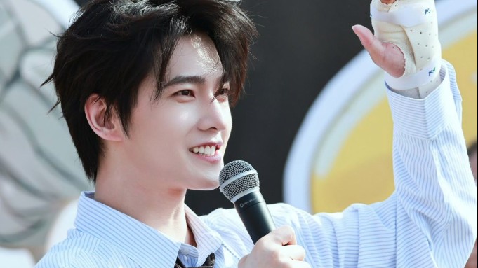 Dương Dương lên tiếng giữa tranh cãi quanh ‘Không Nhường Giang Sơn’